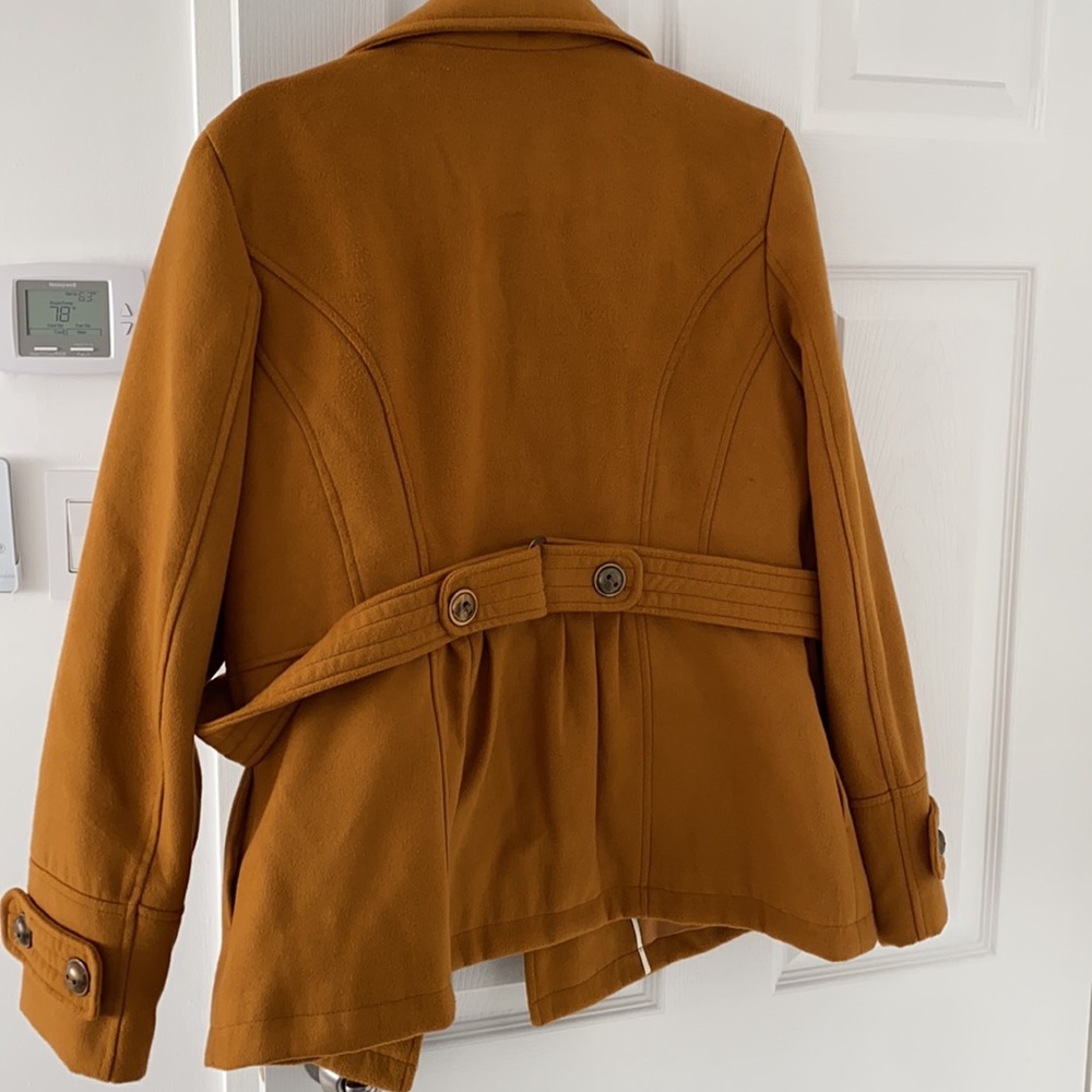 Fall coat - Picture 3 of 6